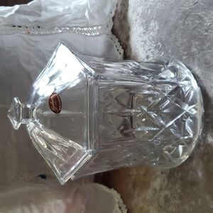Vintage Gotham crystal Lady Anne Biscuit Barrel. Heavy weight crystal container